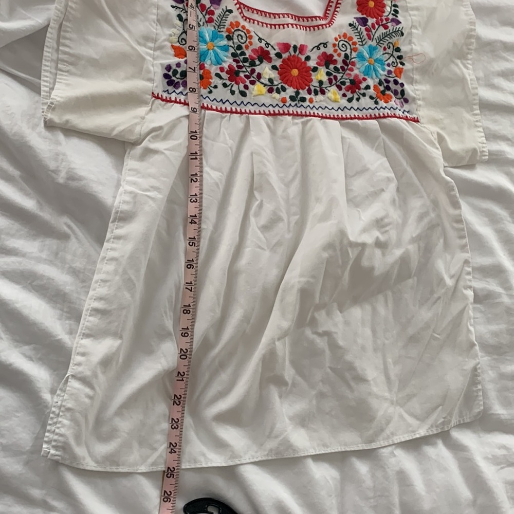 Mexican Embroidered Top White - Picture 7 of 10